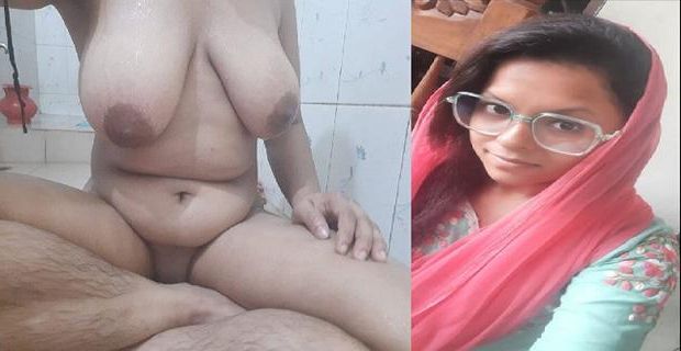 Desi Ladki Ke Mote Bobe Nude Bath Wali Porn Tape Desi MMS Site