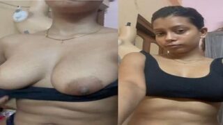 Delhi nude girl boobs show selfie porn mms leaked