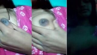 Mumbai ladki ki boobs pressing sex porn selfie