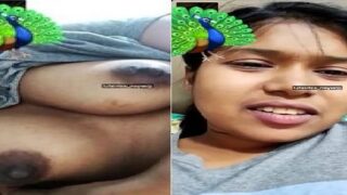 Dark nipples wali ladki ki chut me ungli wali solo sex